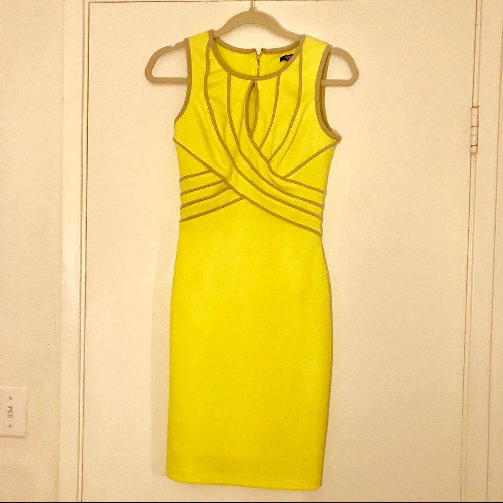Body hugging yellow office dress